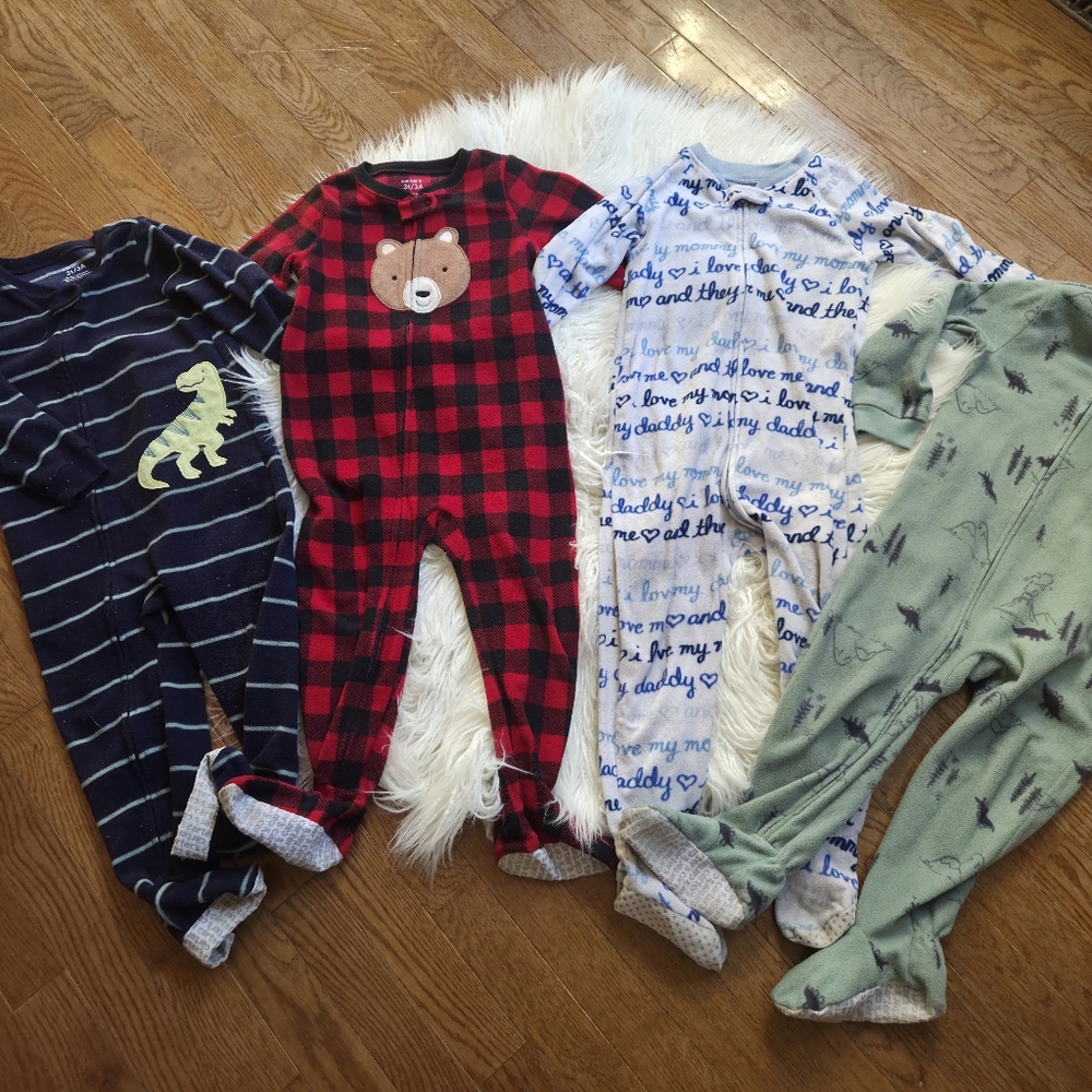 GUC Bundle Of Fleece Carter's Sleep N Plays - Red, Blue, Green Sz 3T